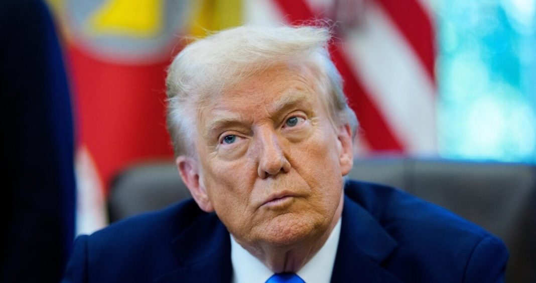 Venezuela Enfrenta Consecuencias Severas si No Acepta Deportaciones, Advierte Trump