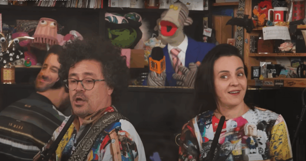 31 Minutos Conquista el Escenario de Tiny Desk: Un Espectáculo Único y Lleno de Sorpresas