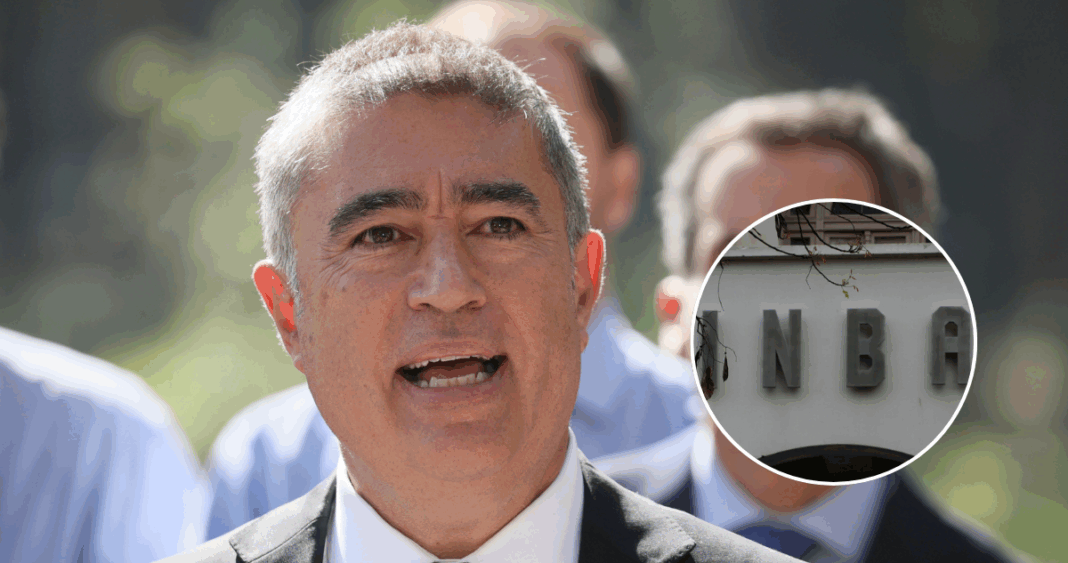 Alcalde de Santiago anuncia querellas contra responsables de violentos incidentes en el INBA
