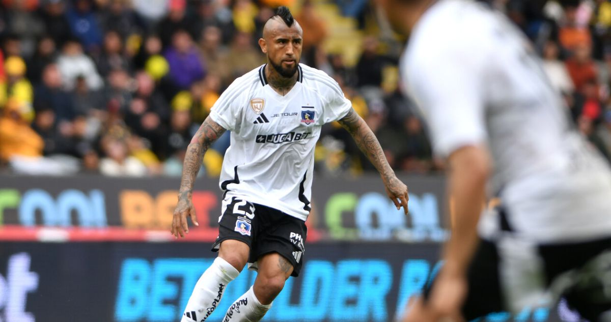 Arturo Vidal Enfrenta Críticas por Escaparse a Brasil Durante Mala Racha de Colo Colo
