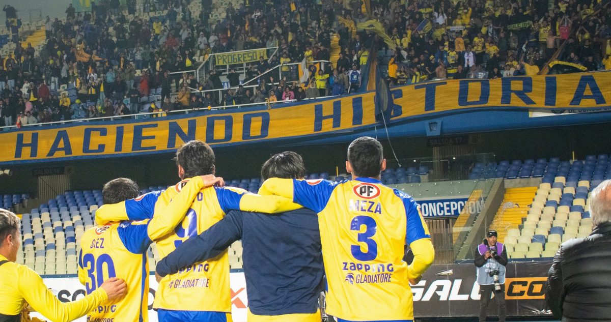 Batalla por la Igualdad en el Fútbol: UdeC Desafía el Veto a sus Hinchas en la Final de Ascenso