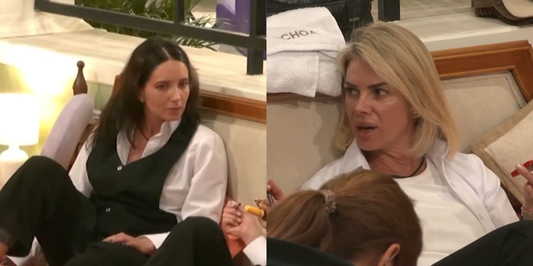 Carla Ochoa y Camila Nash: Enfrentamiento Explosivo en 'El Internado'