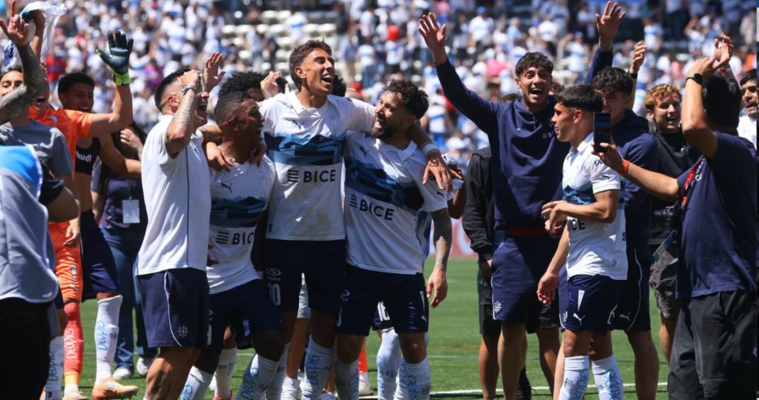 Católica Trollea a La U: Cuando los Objetos Perdidos Revelan Más que Victorias