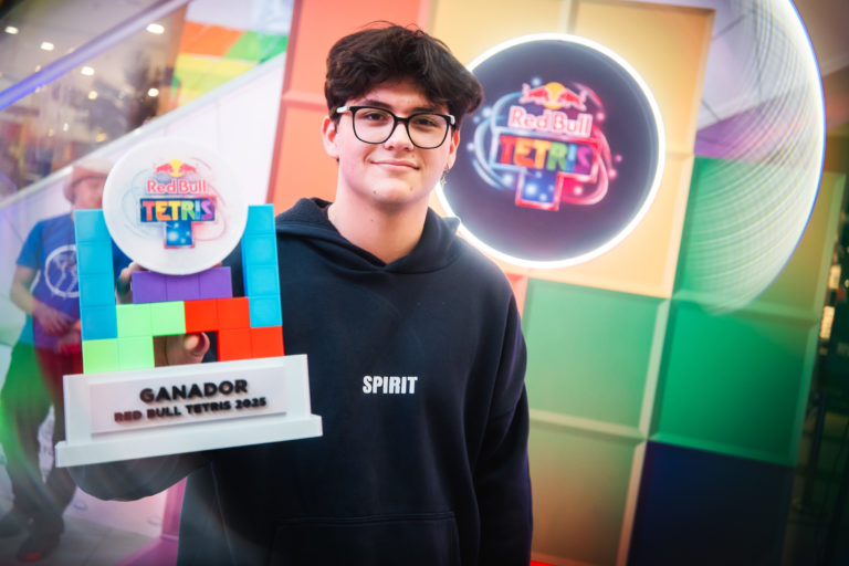 Chileno Gana Campeonato Nacional de Red Bull Tetris y Viaja a Dubái para la Final Mundial