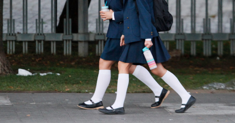 Colegio condenado por exigir pago anual a pesar de retiro de alumna
