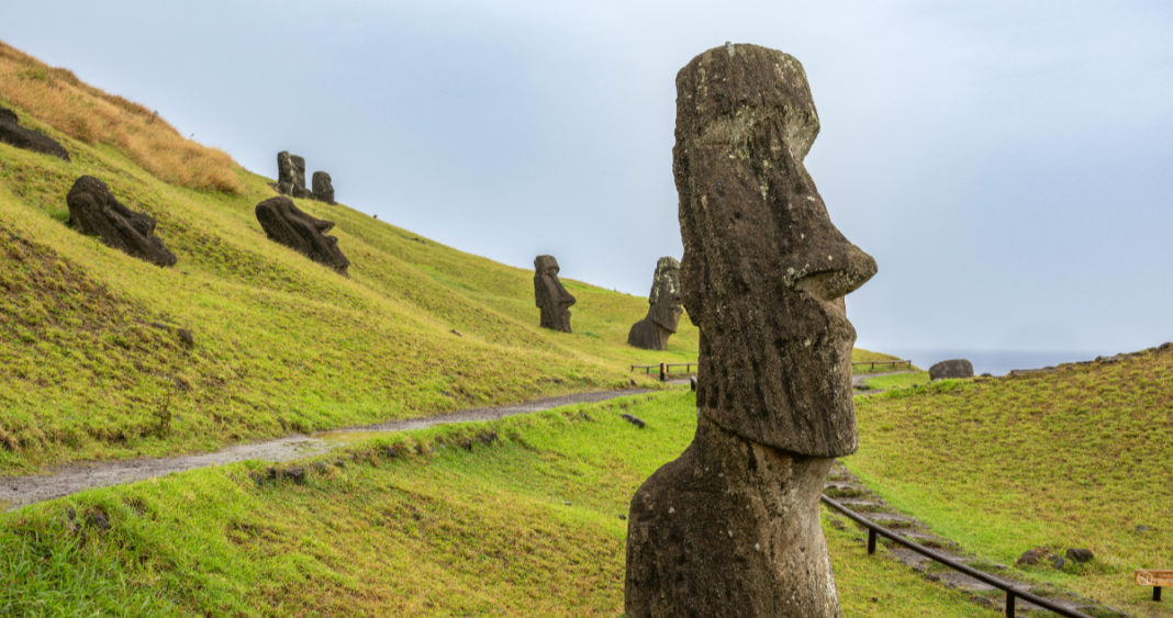 Cómo los Moáis de Rapa Nui