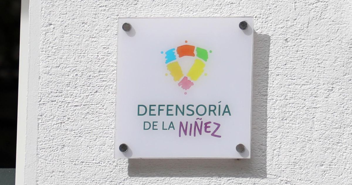 Defensoría de la Niñez Alerta sobre Recortes Presupuestarios que Amenazan los Derechos de la Infancia