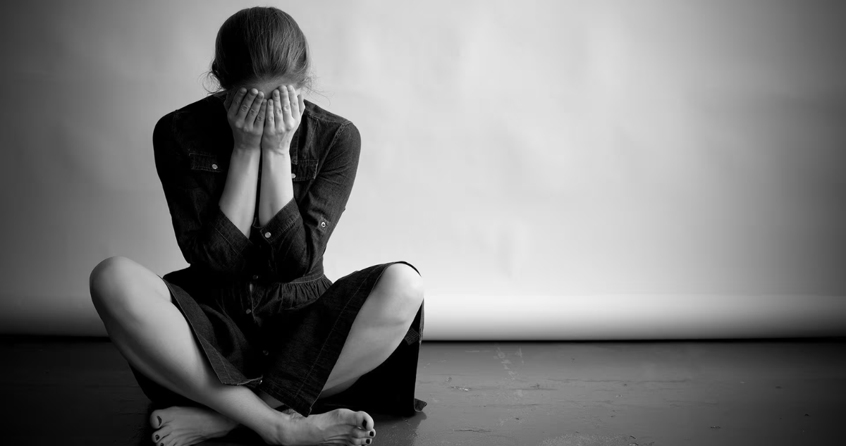 Descubren que las mujeres tienen mayor riesgo genético de sufrir depresión que los hombres
