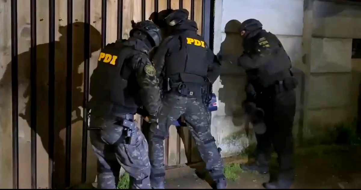Desmantelada Célula Criminal Venezolana en Osorno: 17 Detenidos por Vínculos con el Tren de Aragua
