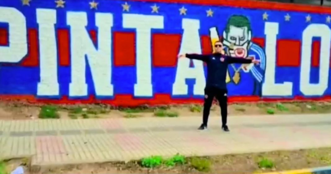 ._temp_Escándalo en el Fútbol Funcionario de La U Ayudó a Barrista Prohibido a Ingresar a Estadio Escándalo en el Fútbol: Funcionario de La U Ayudó a Barrista Prohibido a Ingresar a Estadio