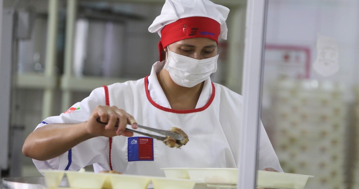 Escuela Rural de Traiguén: Olores Nauseabundos Afectan la Alimentación de Estudiantes
