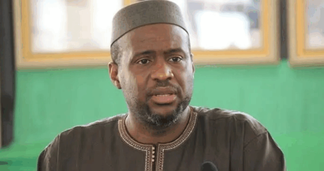 Exprimer ministro de Mali condenado por apoyar a presos políticos en redes sociales