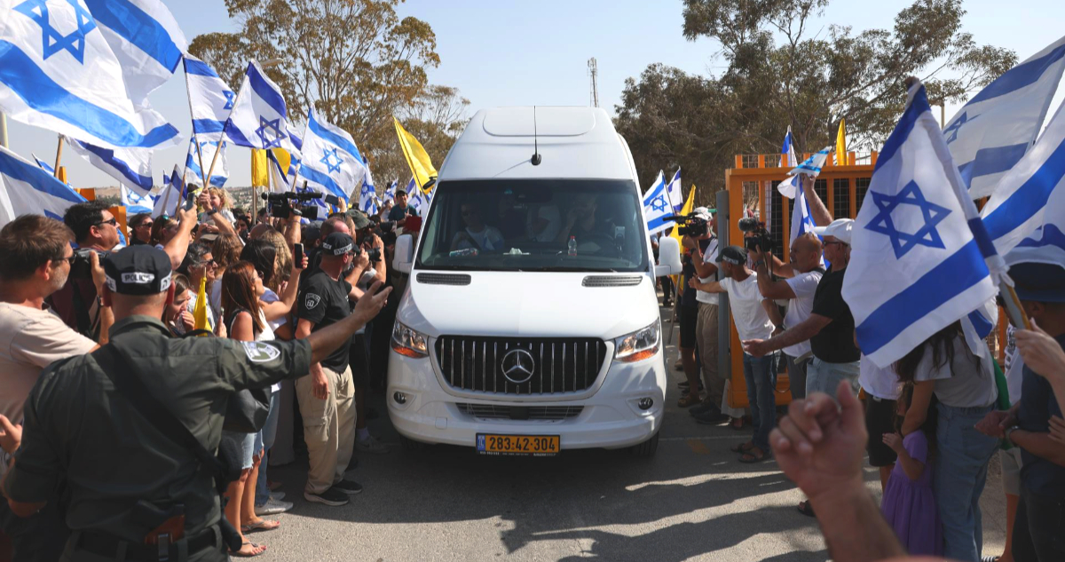Hamás entrega otro cadáver de rehén israelí a Israel