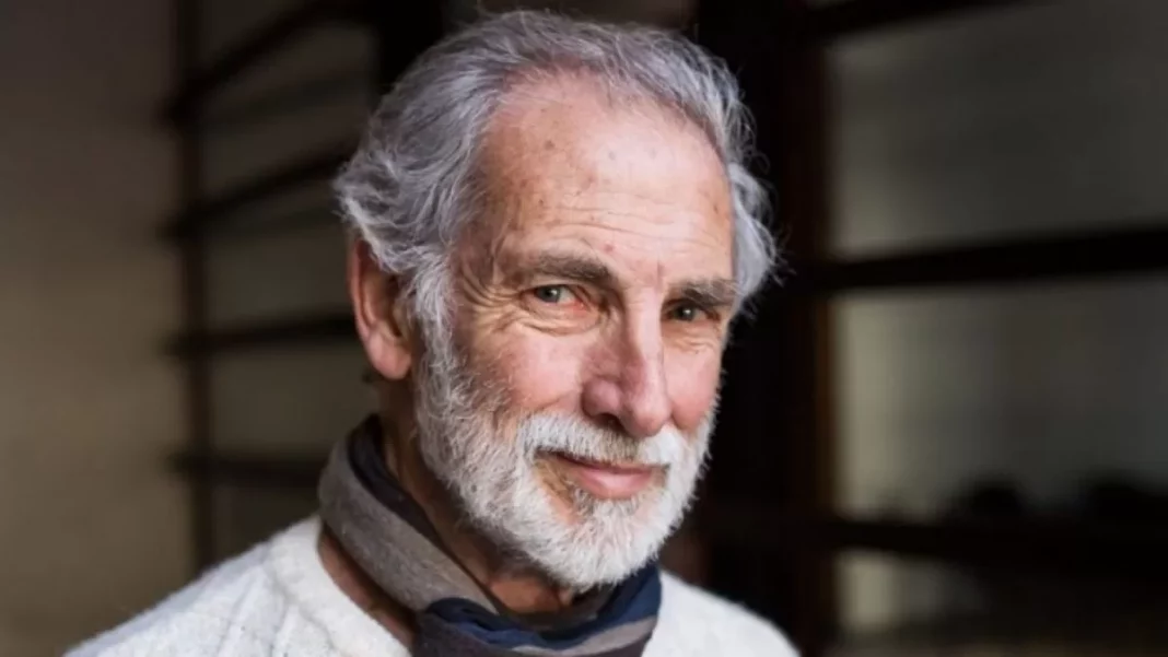 Héctor Noguera: La Lucha Valiente de un Ícono del Espectáculo Chileno