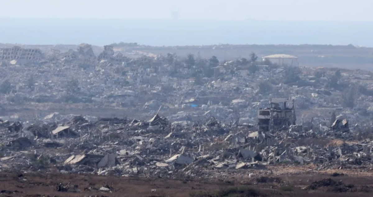 Israel Lanza Masivos Ataques Aéreos Contra Gaza: Un Recuento Detallado