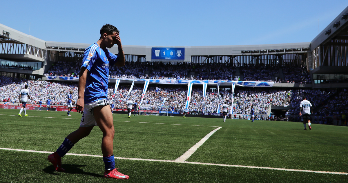 Lesión de Assadi: Un Golpe Duro para la U Antes de Enfrentar a Lanús