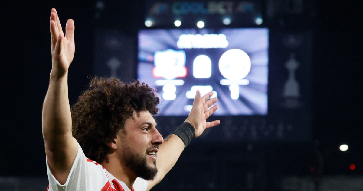 Maximiliano Falcón: El Eterno Vínculo con Colo Colo