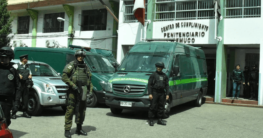 Mujer Detenida Intentando Ingresar Celulares Ocultos en Madera a Cárcel de Temuco