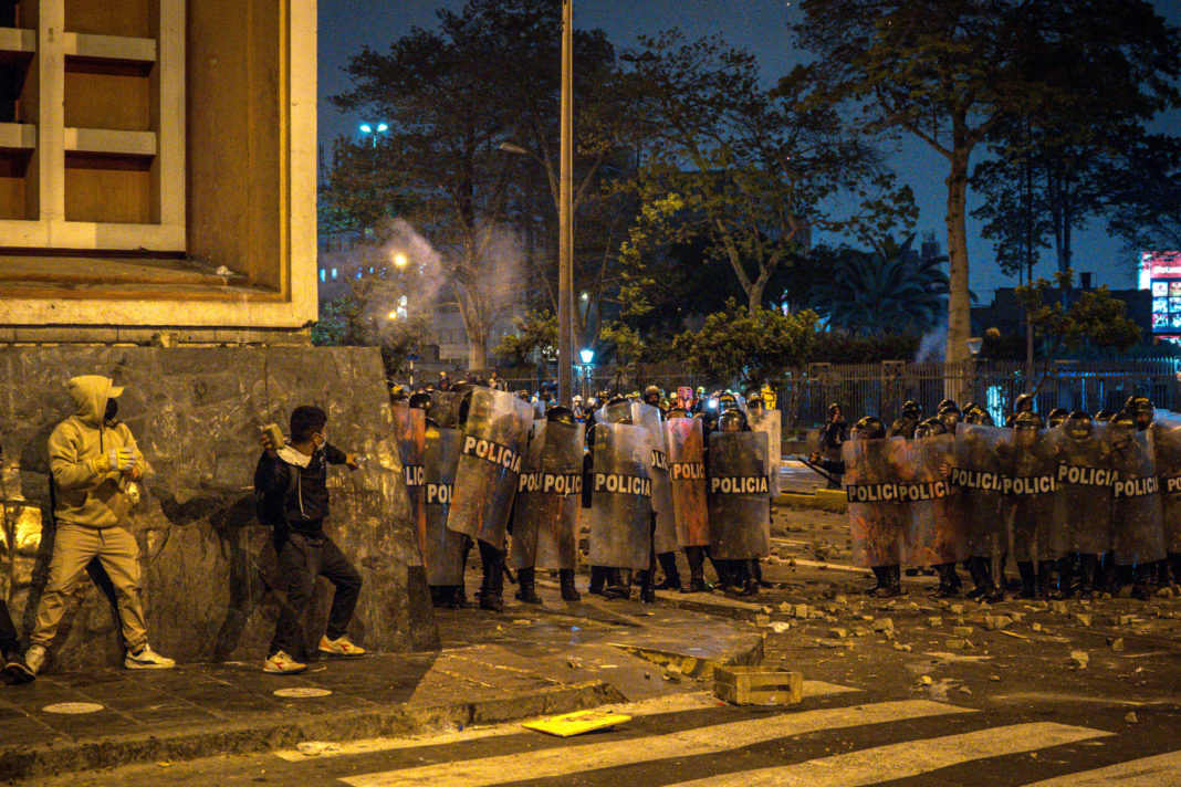 Perú en Crisis: Violencia, Inestabilidad Política y la Lucha por la Estabilidad