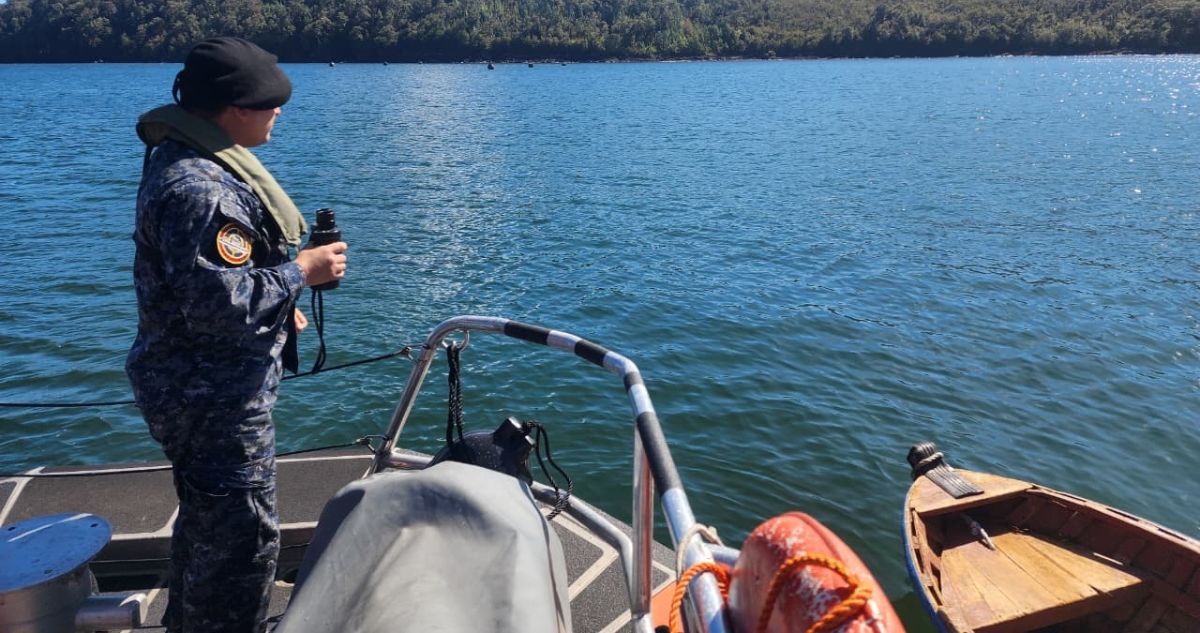 Pescador Desaparecido en Quellón: Familia y Autoridades Intensifican Búsqueda Mar Adentro