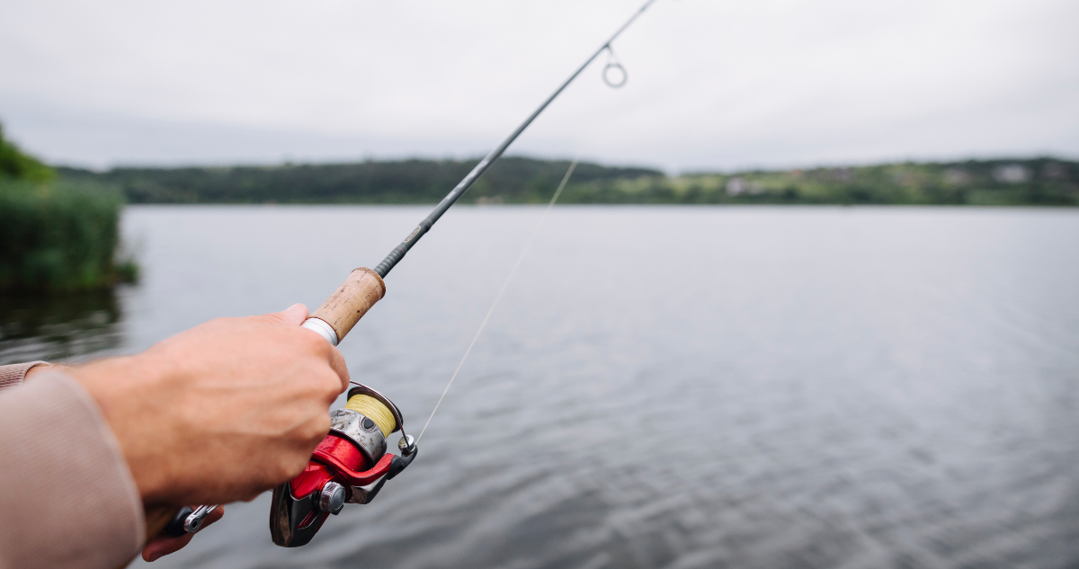 Pescadores Sorprendidos en Pesca Ilegal en Laguna del Laja