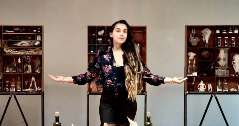 Tania González: Rescatando a la Bruja a Través del Arte como Resistencia