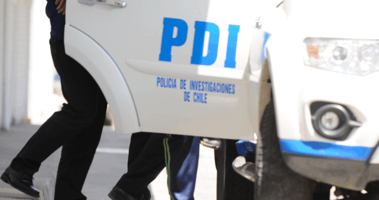 Traficante Detenido Intentando Ingresar Ilegalmente a 3 Colombianos en Arica