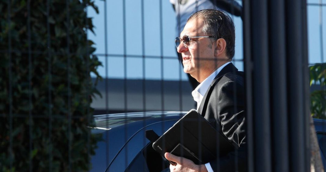 ._temp_Violenta Pelea en Estadio de Colo Colo Presidente Exime al Club de Responsabilidad Violenta Pelea en Estadio de Colo Colo: Presidente Exime al Club de Responsabilidad