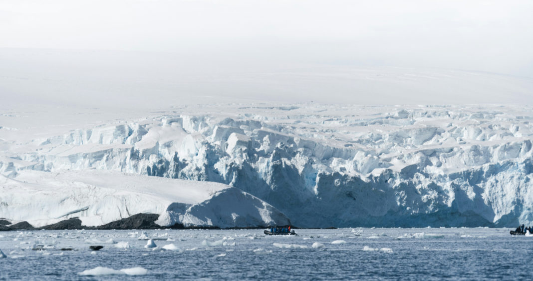 Alerta en la Antártida: Glaciar Hektoria se reduce a la mitad en solo 2 meses
