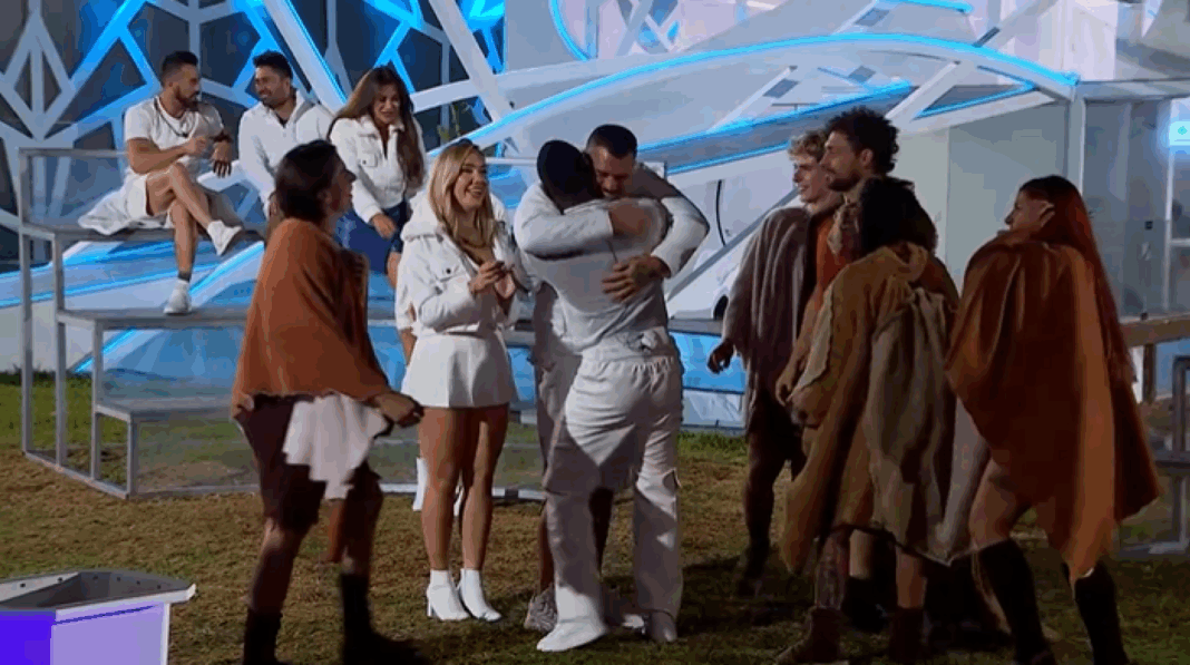 Audiencia Televisiva Chilena: Los Programas Más Vistos del Domingo 2 de Noviembre