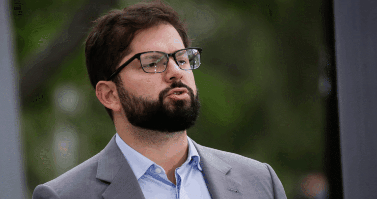 Boric: Cuando los menores caen en la delincuencia, es un fracaso de la sociedad