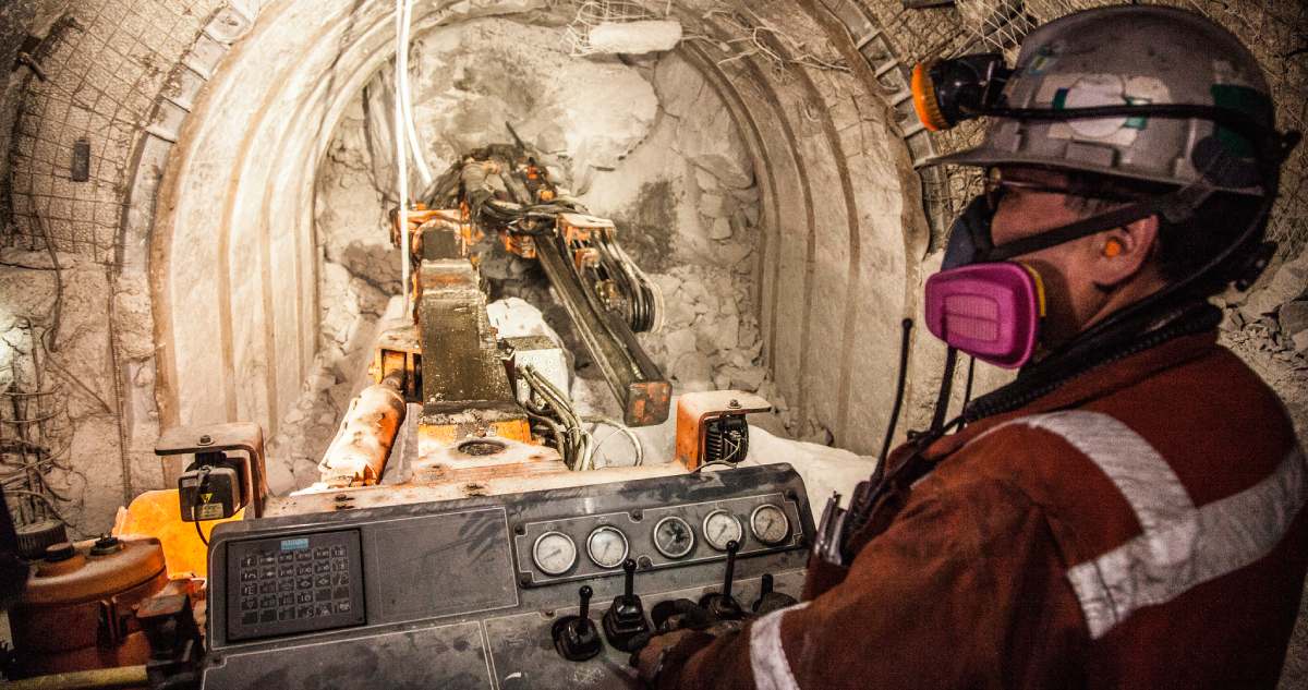 Codelco Supera Desafíos y Aumenta Producción y Aportes al Fisco