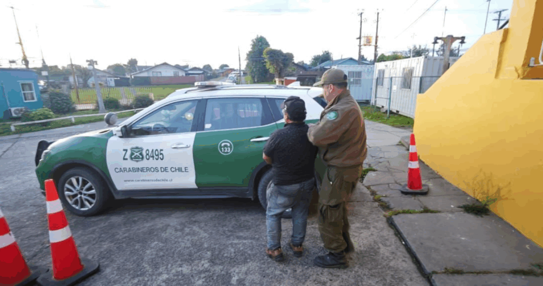 Condenado por conducir ebrio golpea, roba y maneja bajo los efectos del alcohol mientras usa tobillera electrónica