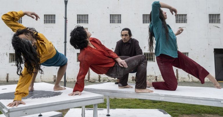 Danza Contemporánea al Aire Libre: Una Estrategia de Supervivencia Artística