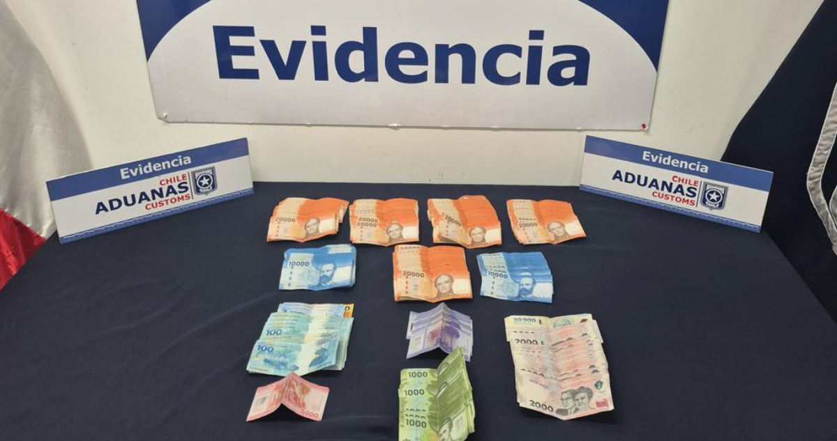 Descubren Contrabando de Más de $12,000 en Bus Turístico en Frontera