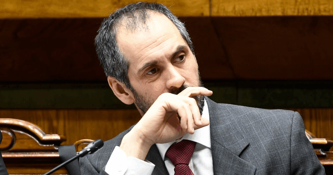 Gobierno acusa a Chile Vamos de adoptar 'lógica' del Partido Republicano en rechazo al Presupuesto 2026