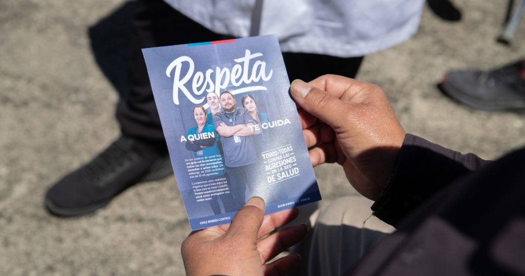 Hospitales Transformados en Campos de Batalla: Campaña Busca Proteger al Personal de Salud en Los Lagos