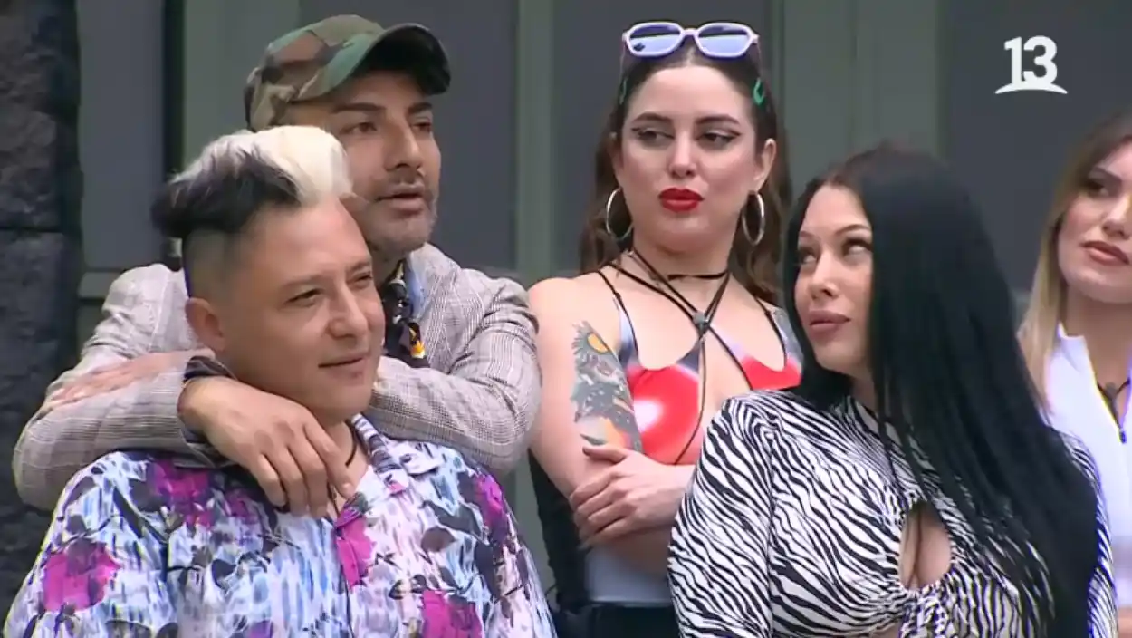 Joven Influencer Enfrenta Batalla Contra el Cáncer Cervicouterino: Una Historia de Fortaleza y Prevención