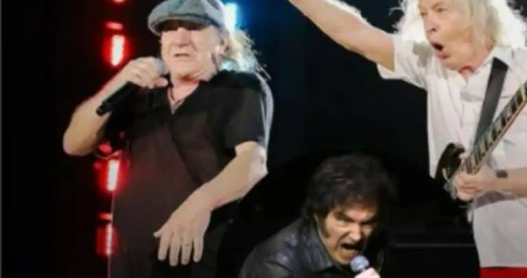 Milei Cae Víctima de Noticia Falsa Sobre Cantar con AC/DC