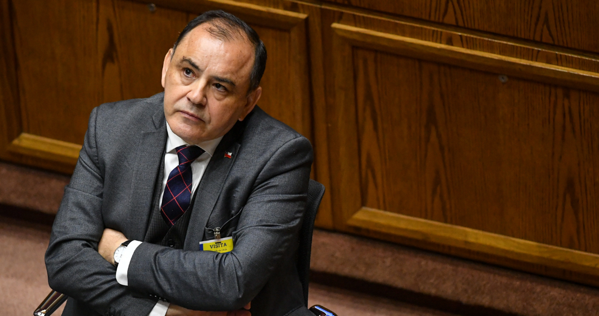 Ministro Antonio Ulloa destituido por nexos con Luis Hermosilla