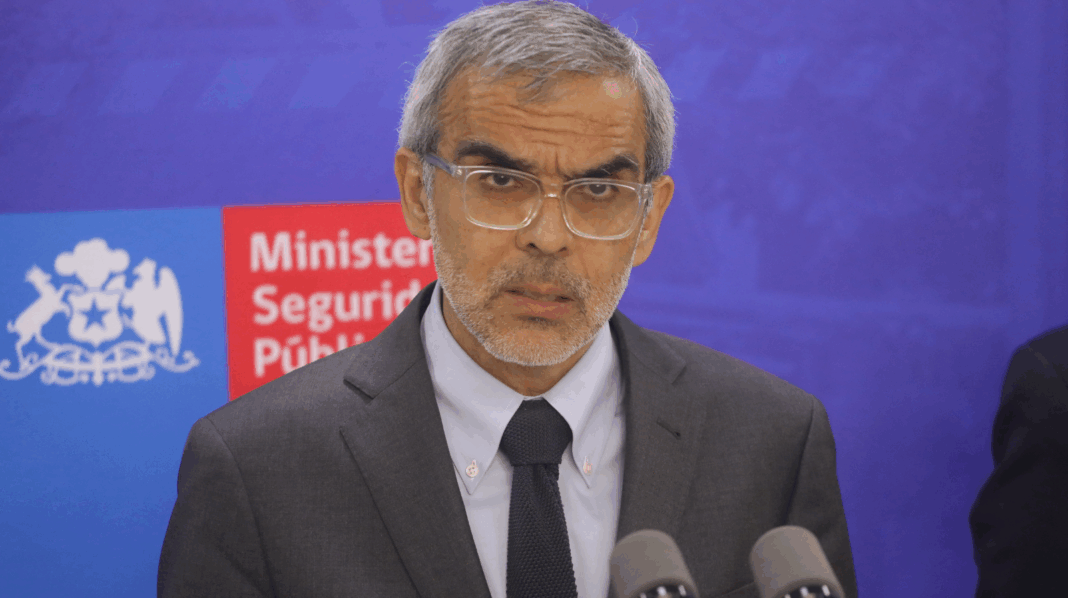 Ministro Cordero descarta amenazas a candidatos y advierte sobre el uso del miedo como estrategia electoral