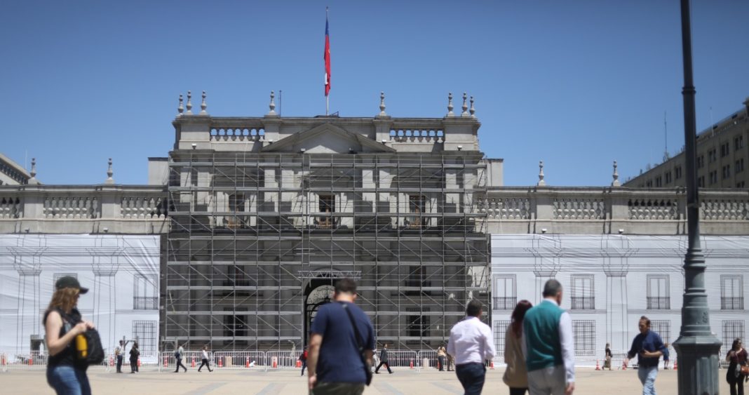 Obras en La Moneda Paralizadas: Presidencia Responsabiliza a Empresa Contratada