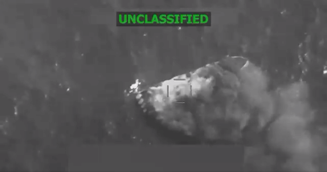 Operación Antinarcóticos de EE.UU. Elimina a Presuntos Traficantes en Aguas Internacionales