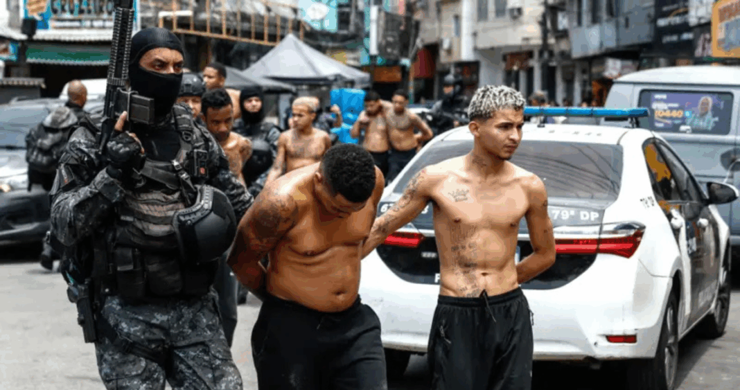 Operativo Policial en Favelas de Río Fracasa en Objetivo Principal, Según Investigación