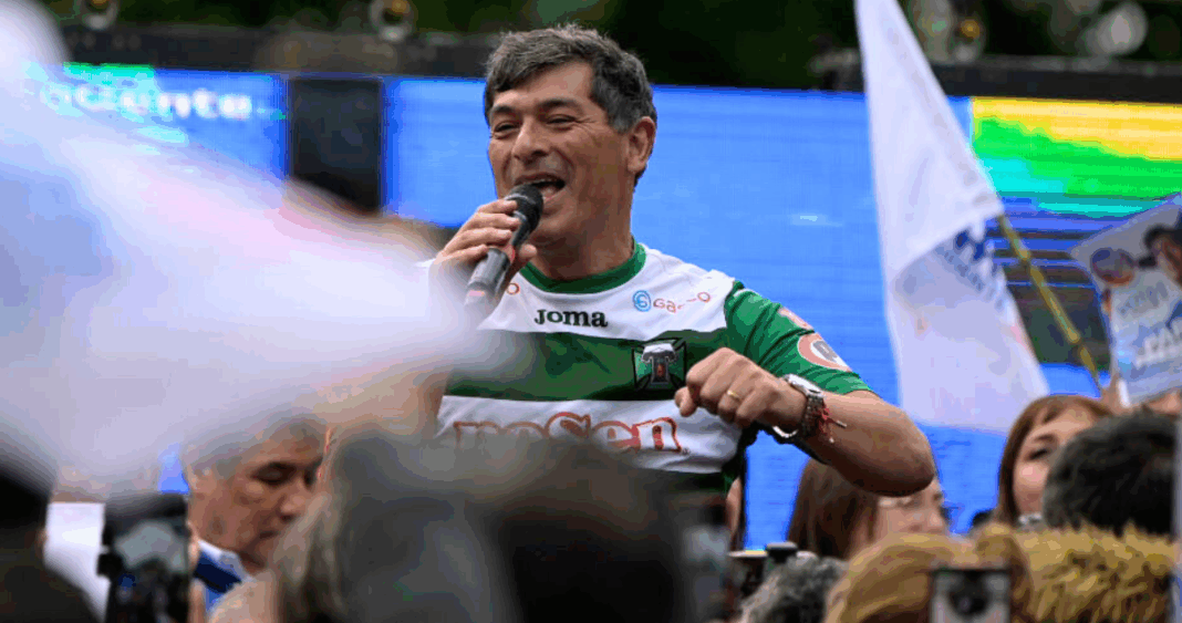 Parisi Enfrenta Obstáculos en Cierre de Campaña: Acusan Discriminación Política