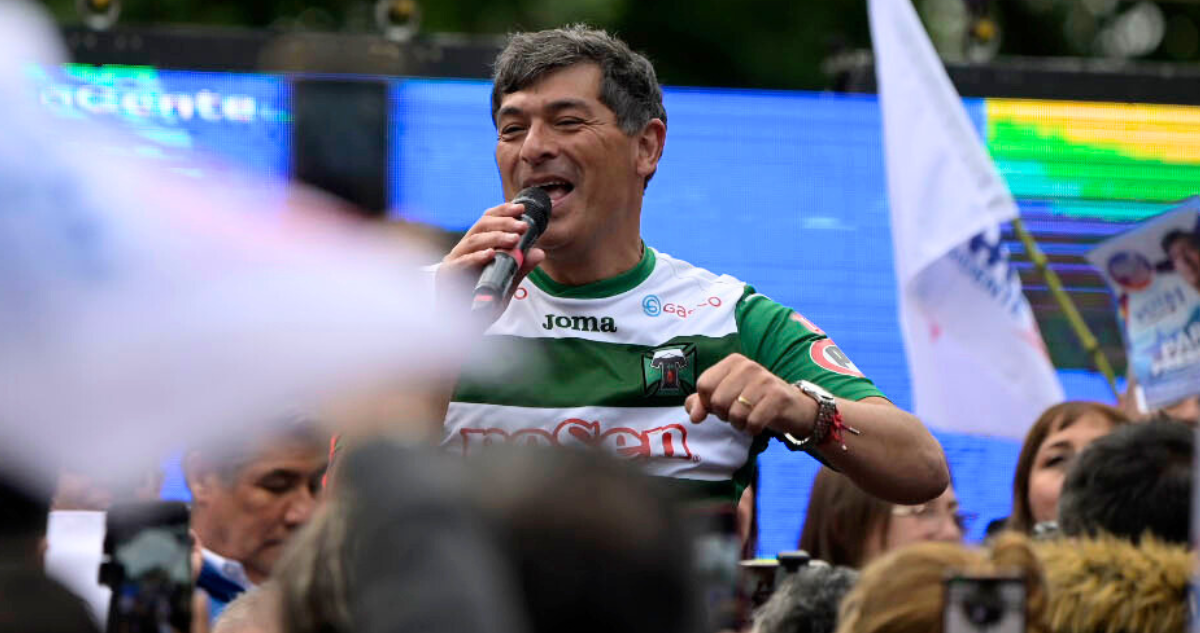 Parisi Enfrenta Obstáculos en Cierre de Campaña: Acusan Discriminación Política