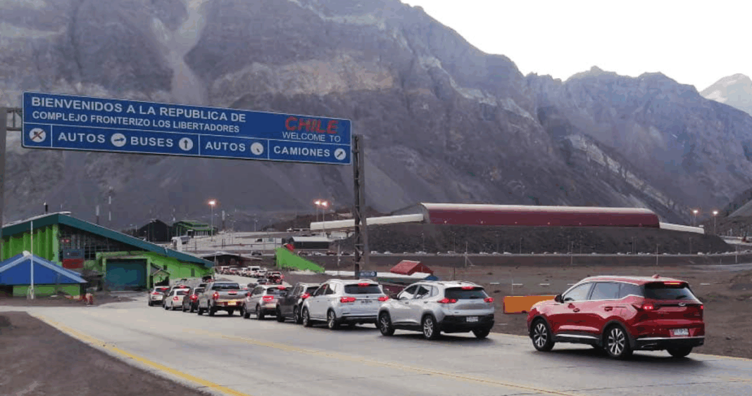 Paso Los Libertadores Cerrado por Alerta Climática en la Cordillera