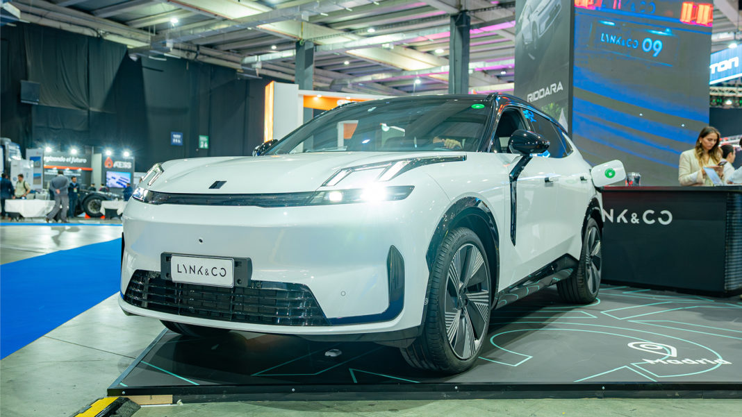 Riddara y Lynk & Co: La Vanguardia de la Electromovilidad en Experiencia E