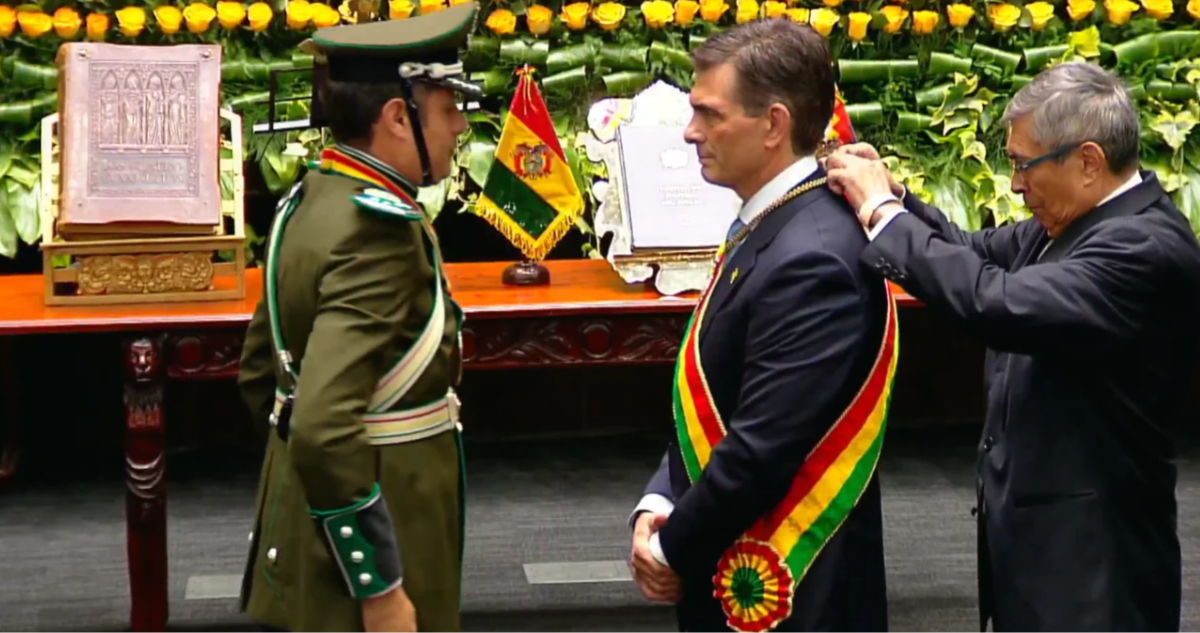 Rodrigo Paz Asume la Presidencia de Bolivia: Una Nueva Era de Apertura y Reformas Económicas