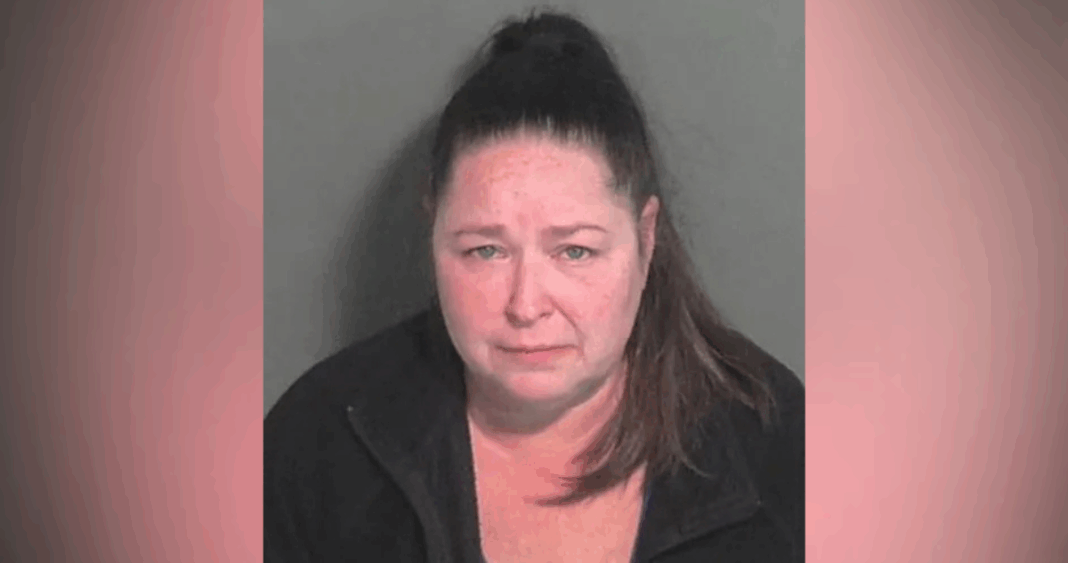 Tragedia familiar: Abuela ebria atropella y mata a su propio nieto de 5 años